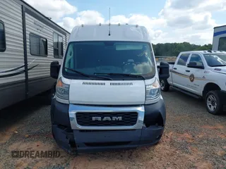2020 Ram ProMaster Cargo z VIN 3C6TRVDG5LE115932, wystawiony jako IAAI lot #42060526 z przebiegiem 145 147 mil mil oraz . Historia ofert i sprzedaży dostępna na DreamBid. Obrazek 13.