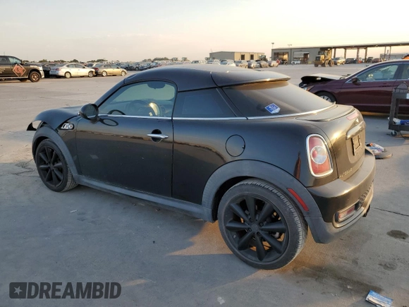 2013 MINI Coupe S z VIN WMWSX3C57DT408719, wystawiony jako Copart lot #75440574 z przebiegiem Nie podano mil oraz Szkoda całkowita • Salvage title. Historia ofert i sprzedaży dostępna na DreamBid. Obrazek 2.