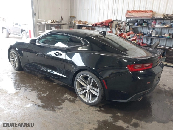 2017 Chevrolet Camaro 2LT with VIN 1G1FD1RS0H0105733, listed as a IAAI auction lot 41776977 with 77,687 mi miles. Bid and sale history available at carsss.com. Image 3.
