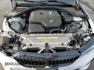 2022 BMW 3 Series 330e with VIN 3MW5P7J00N8C57811, listed as a Copart auction lot 42154045 with 29,705 mi miles and Salvage Title. Bid and sale history available at carsss.com. Image 12.