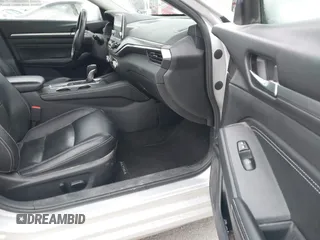 2019 Nissan Altima 2.5 SL with VIN 1N4BL4EV3KC196535, listed as a IAAI auction lot 41512924 with 84,898 mi miles. Bid and sale history available at carsss.com. Image 5.