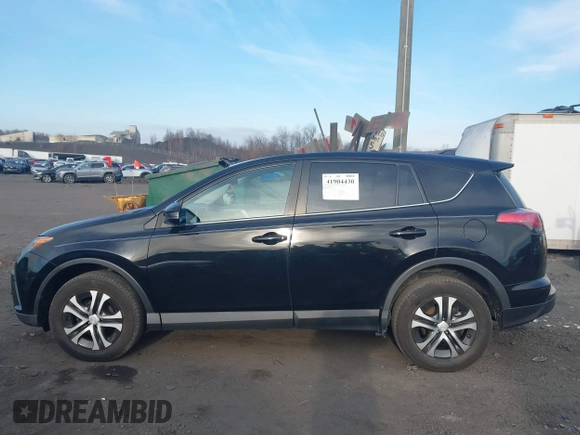2018 Toyota RAV4 LE with VIN 2T3BFREVXJW711993, listed as a IAAI auction lot 41904430 with 190,191 mi miles. Bid and sale history available at carsss.com. Image 14.