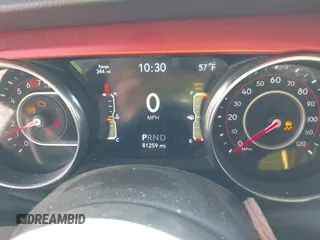 2019 Jeep Wrangler Unlimited Rubicon с VIN 1C4HJXFN5KW601223, выставлен на аукционе IAAI как лот 42118985 с пробегом 81 259 миль миль и . История ставок и продаж доступна на DreamBid. Изображение 7.