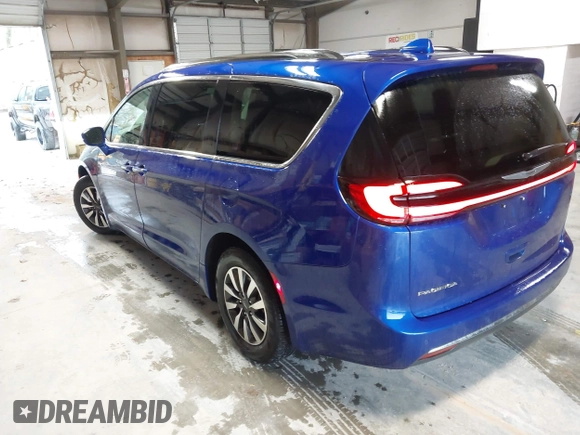 2021 Chrysler Pacifica Touring L z VIN 2C4RC1BGXMR503108, wystawiony jako IAAI lot #41914136 z przebiegiem 98 685 mil mil oraz . Historia ofert i sprzedaży dostępna na DreamBid. Obrazek 3.