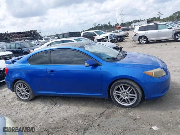 2006 Scion tC with VIN JTKDE167060132044, listed as a IAAI auction lot 41763063 with NaN miles. Bid and sale history available at carsss.com. Image 13.