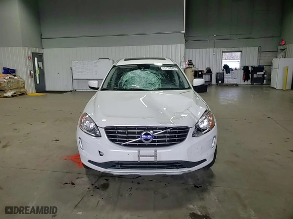 2016 Volvo XC60 T6 Drive-E with VIN YV449MRK0G2906048, listed as a Copart auction lot 52173045 with 84,626 mi miles and Salvage Title. Bid and sale history available at carsss.com. Image 11.