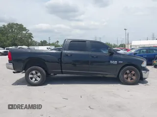 2019 Ram 1500 SLT z VIN 1C6RR6TT5KS561556, wystawiony jako IAAI lot #42174298 z przebiegiem 86 005 mil mil oraz . Historia ofert i sprzedaży dostępna na DreamBid. Obrazek 14.