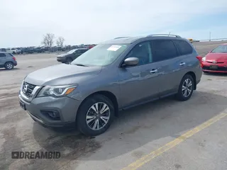 2017 Nissan Pathfinder SL with VIN 5N1DR2MM0HC639453, listed as a IAAI auction lot 41962009 with 156,776 mi miles. Bid and sale history available at carsss.com. Image 19.