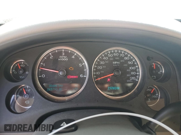 2010 Chevrolet Suburban LT with VIN 1GNUCJE03AR196074, listed as a Copart auction lot 53870425 with 265,793 mi miles and Salvage Title. Bid and sale history available at DreamBid. Image 9.