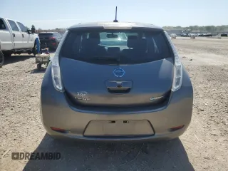 2015 Nissan LEAF S with VIN 1N4AZ0CP7FC305804, listed as a Copart auction lot 61262525 with 68,724 mi miles and Salvage title. Bid and sale history available at DreamBid. Image 6.