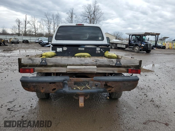2003 Ford F-250 XL z VIN 1FTNF21P93EC02161, wystawiony jako Copart lot #51438245 z przebiegiem Nie podano mil oraz Szkoda całkowita • Salvage title. Historia ofert i sprzedaży dostępna na DreamBid. Obrazek 6.