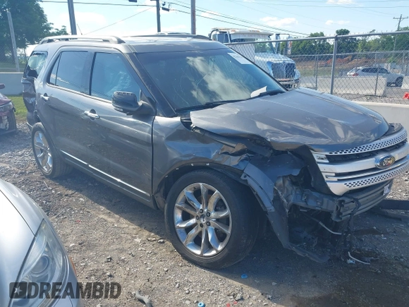 2014 Ford Explorer XLT with VIN 1FM5K7D89EGC22670, listed as a IAAI auction lot 42346138 with 198,299 mi miles and . Bid and sale history available at DreamBid. Image 1.