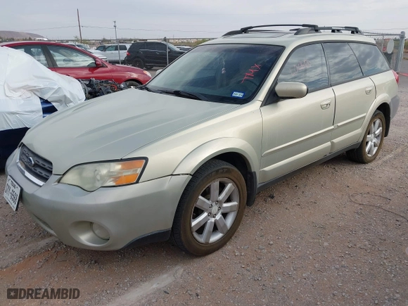 2006 Subaru Legacy Wagon Outback 2.5i Ltd with VIN 4S4BP62C367330788, listed as a IAAI auction lot 42011909 with 282,311 mi miles. Bid and sale history available at carsss.com. Image 2.
