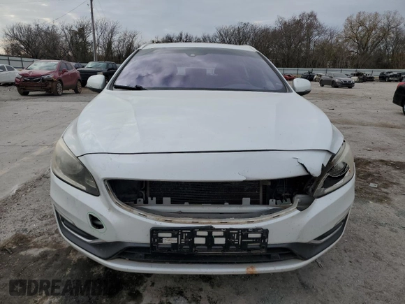 2015 Volvo V60 T5 Drive-E Premier with VIN YV140MEK2F1233829, listed as a Copart auction lot 83320544 with 143,632 mi miles and Salvage Title. Bid and sale history available at carsss.com. Image 5.