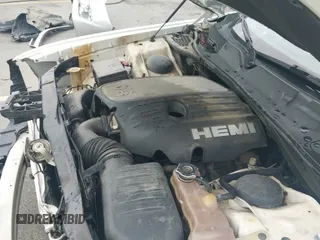 2015 Dodge Challenger R/T с VIN 2C3CDZAT2FH767808, выставлен на аукционе IAAI как лот 42437609 с пробегом 173 209 миль миль и . История ставок и продаж доступна на DreamBid. Изображение 19.