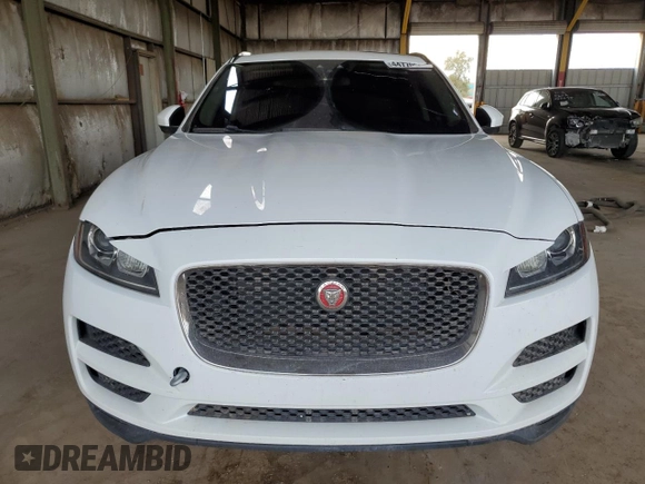 2017 Jaguar F-Pace 20d Premium with VIN SADCJ2BN8HA095805, listed as a Copart auction lot 44770915 with 128,890 mi miles and Clean Title. Bid and sale history available at DreamBid. Image 5.