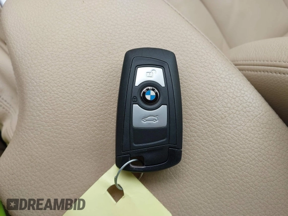2014 BMW 3 Series 328i Gran Turismo xDrive с VIN WBA3X5C5XED556214, выставлен на аукционе IAAI как лот 42123796 с пробегом 102 159 миль миль и . История ставок и продаж доступна на DreamBid. Изображение 11.