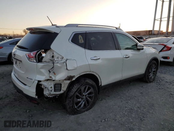 2016 Nissan Rogue SV z VIN 5N1AT2MV5GC825923, wystawiony jako Copart lot #87310844 z przebiegiem 68 534 mil mil oraz Szkoda całkowita • Salvage title. Historia ofert i sprzedaży dostępna na DreamBid. Obrazek 3.