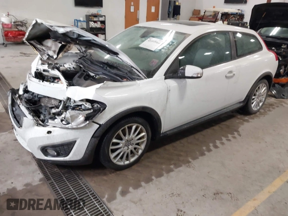 2012 Volvo C30 with VIN YV1672MK5C2281230, listed as a IAAI auction lot 41693964 with 199,154 mi miles and . Bid and sale history available at DreamBid. Image 17.
