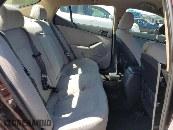 2012 Kia Optima LX with VIN 5XXGM4A79CG058892, listed as a Copart auction lot 55579085 with 153,323 mi miles and Clean Title. Bid and sale history available at carsss.com. Image 10.