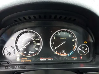 2013 BMW 5 Series 550i xDrive with VIN WBAFU9C50DDY72152, listed as a Copart auction lot 86451254 with 131,319 mi miles and Clean Title. Bid and sale history available at carsss.com. Image 9.