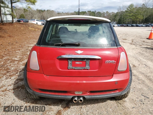 2004 MINI Hardtop S with VIN WMWRE334X4TD76430, listed as a Copart auction lot 49476985 with 165,626 mi miles and Clean title. Bid and sale history available at DreamBid. Image 6.