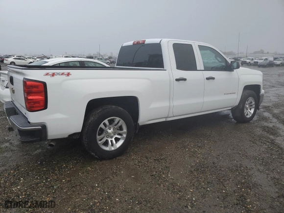 2014 Chevrolet Silverado 1500 LT with VIN 1GCVKREH4EZ226192, listed as a Copart auction lot 44631395 with 178,037 mi miles and Clean Title. Bid and sale history available at carsss.com. Image 3.