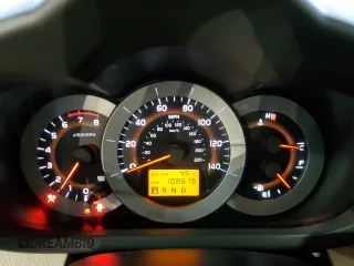 2007 Toyota RAV4 Limited z VIN JTMZD31V175072782, wystawiony jako Copart lot #47627925 z przebiegiem 108 675 mil mil oraz Szkoda całkowita • Salvage title. Historia ofert i sprzedaży dostępna na DreamBid. Obrazek 9.