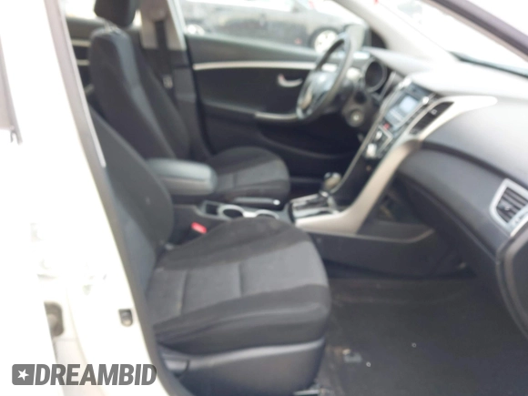 2013 Hyundai Elantra GT with VIN KMHD35LE1DU145894, listed as a IAAI auction lot 41828751 with 90,529 mi miles. Bid and sale history available at carsss.com. Image 5.
