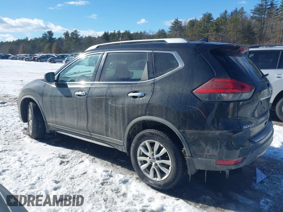 2017 Nissan Rogue SV z VIN KNMAT2MV0HP608665, wystawiony jako IAAI lot #41527630 z przebiegiem 91 335 mil mil oraz . Historia ofert i sprzedaży dostępna na DreamBid. Obrazek 13.