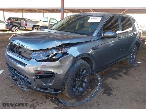 2018 Land Rover Discovery Sport HSE with VIN SALCR2RX8JH752085, listed as a IAAI auction lot 41316870 with 59,918 mi miles. Bid and sale history available at carsss.com. Image 17.