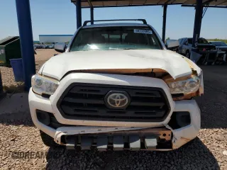 2019 Toyota Tacoma SR z VIN 3TMCZ5AN2KM221349, wystawiony jako Copart lot #60332685 z przebiegiem 109 907 mil mil oraz Szkoda całkowita • Salvage title. Historia ofert i sprzedaży dostępna na DreamBid. Obrazek 5.