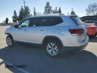 2018 Volkswagen Atlas SE with VIN 1V2DR2CA8JC546213, listed as a Copart auction lot 50078235 with 85,815 mi miles and Salvage title. Bid and sale history available at DreamBid. Image 2.