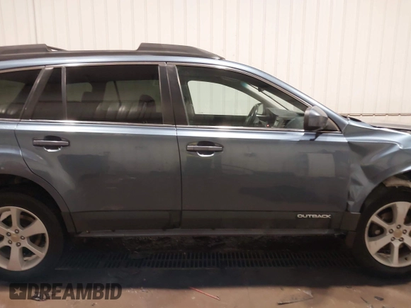2013 Subaru Outback Premium with VIN 4S4BRCBC8D3319590, listed as a IAAI auction lot 41650396 with 178,882 mi miles and . Bid and sale history available at DreamBid. Image 14.