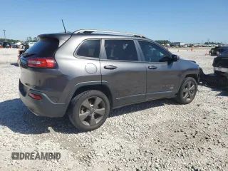 2017 Jeep Cherokee Latitude with VIN 1C4PJLCS0HW507726, listed as a Copart auction lot 51957865 with 72,297 mi miles and Salvage Title. Bid and sale history available at carsss.com. Image 3.