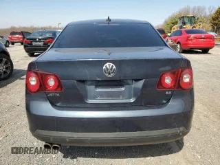 2008 Volkswagen Jetta SE with VIN 3VWRZ71K48M191675, listed as a Copart auction lot 47359465 with 185,741 mi miles and Salvage title. Bid and sale history available at DreamBid. Image 6.