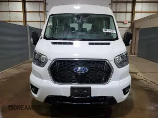 2023 Ford Transit Passenger XL with VIN 1FBAX2C86PKB28288, listed as a Copart auction lot 77303204 with 31,380 mi miles and Clean Title. Bid and sale history available at carsss.com. Image 5.