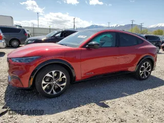 2023 Ford Mustang Mach-E Premium z VIN 3FMTK3SU5PMA21163, wystawiony jako Copart lot #54017565 z przebiegiem 14 714 mil mil oraz Szkody całkowita. Historia ofert i sprzedaży dostępna na DreamBid. Obrazek 1.