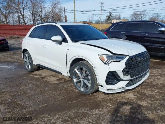 2022 Audi Q3 S line Premium Plus with VIN WA1EECF36N1035129, listed as a IAAI auction lot 41519646 with 47,515 mi miles. Bid and sale history available at carsss.com. Image 1.