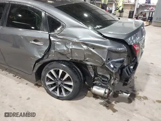 2017 Nissan Altima 2.5 SR with VIN 1N4AL3AP1HC184308, listed as a IAAI auction lot 41729115 with 155,018 mi miles. Bid and sale history available at carsss.com. Image 6.