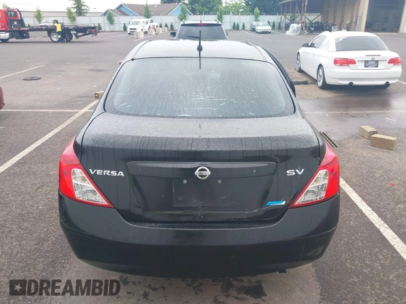 2012 Nissan Versa SV с VIN 3N1CN7AP1CL814932, выставлен на аукционе IAAI как лот 42272722 с пробегом 137 349 миль миль и . История ставок и продаж доступна на DreamBid. Изображение 16.