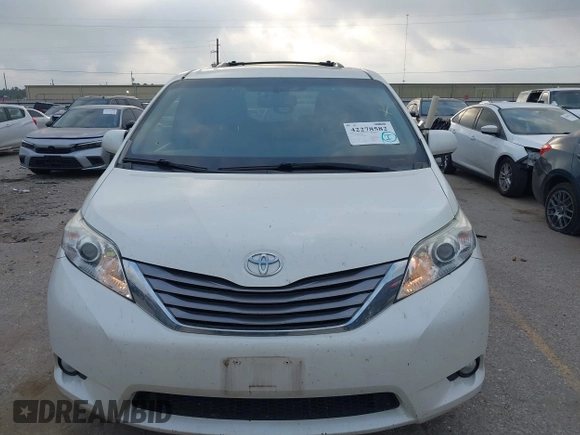 2017 Toyota Sienna XLE Auto Access Seat с VIN 5TDYZ3DC9HS776179, выставлен на аукционе IAAI как лот 42278582 с пробегом 74 648 миль миль и . История ставок и продаж доступна на DreamBid. Изображение 12.