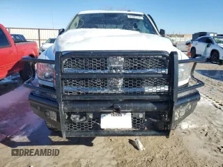 2018 Ram 2500 Big Horn z VIN 3C6UR5DL2JG215568, wystawiony jako Copart lot #87647215 z przebiegiem 86 113 mil mil oraz Szkoda całkowita • Salvage title. Historia ofert i sprzedaży dostępna na DreamBid. Obrazek 5.