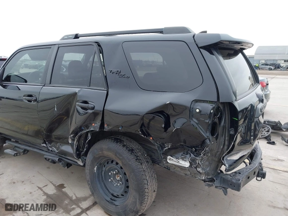 2019 Toyota 4Runner SR5 with VIN JTEBU5JR6K5725188, listed as a IAAI auction lot 41387925 with 96,544 mi miles. Bid and sale history available at carsss.com. Image 6.