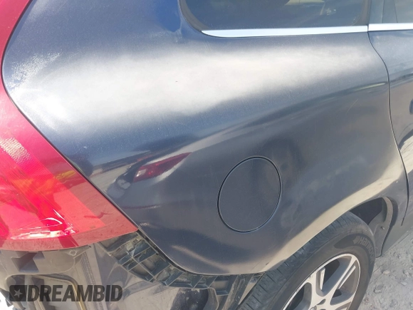2013 Volvo XC60 T6 with VIN YV4902DZ0D2384896, listed as a IAAI auction lot 42156123 with 148,971 mi miles and . Bid and sale history available at DreamBid. Image 19.