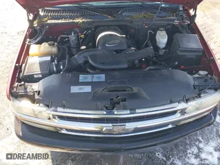 2005 Chevrolet Tahoe Z71 with VIN 1GNEC13T55R155842, listed as a IAAI auction lot 41321412 with 221,109 mi miles. Bid and sale history available at carsss.com. Image 10.