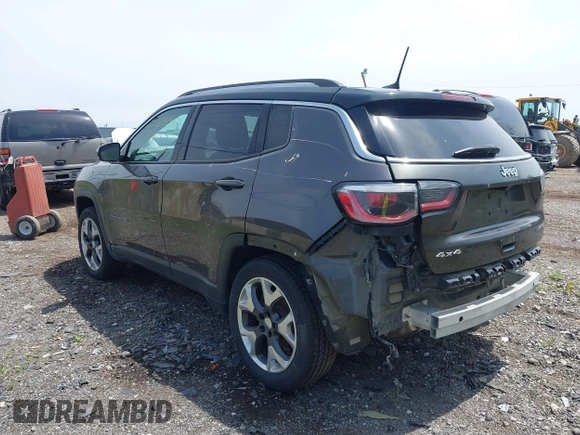 2018 Jeep Compass Limited z VIN 3C4NJDCB4JT284146, wystawiony jako IAAI lot #42375947 z przebiegiem 84 481 mil mil oraz . Historia ofert i sprzedaży dostępna na DreamBid. Obrazek 3.