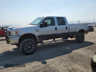 2005 Ford F-350 XL with VIN 1FTWW31P05EB69015, listed as a Copart auction lot 44205255 with 233,550 mi miles and Clean title. Bid and sale history available at DreamBid. Image 1.