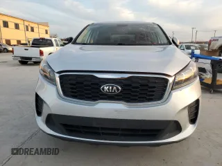 2019 Kia Sorento S with VIN 5XYPG4A52KG483418, listed as a Copart auction lot 88482865 with 193,880 mi miles and Clean Title. Bid and sale history available at DreamBid. Image 5.