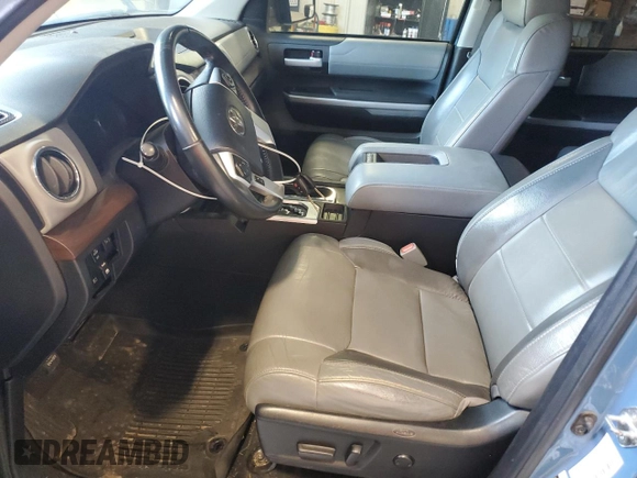 2018 Toyota Tundra 2WD SR5 with VIN 5TFFY5F13JX236733, listed as a Copart auction lot 46933945 with 108,477 mi miles and Salvage Title. Bid and sale history available at carsss.com. Image 7.